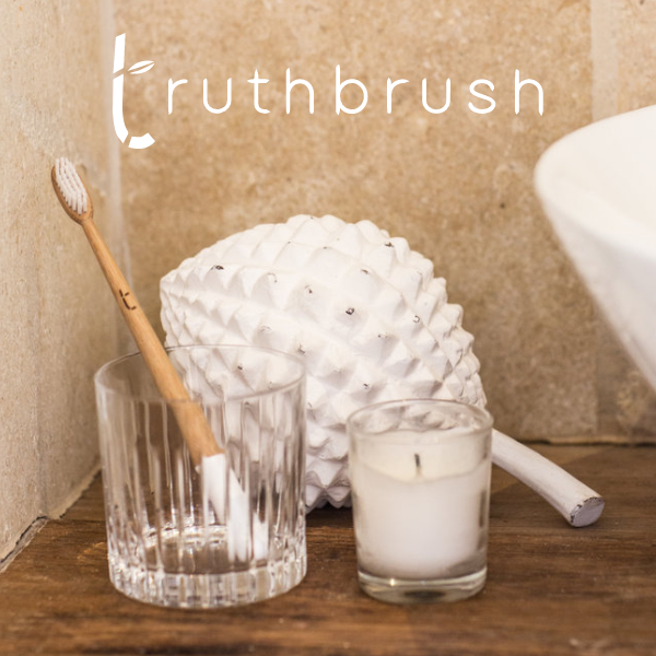 Spazzolino da denti Vegan in Bambù • Truthbrush • 23 St Beauty