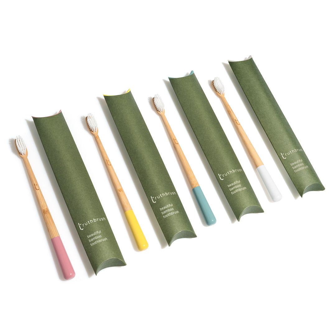 CASE 10 Medium Bristles